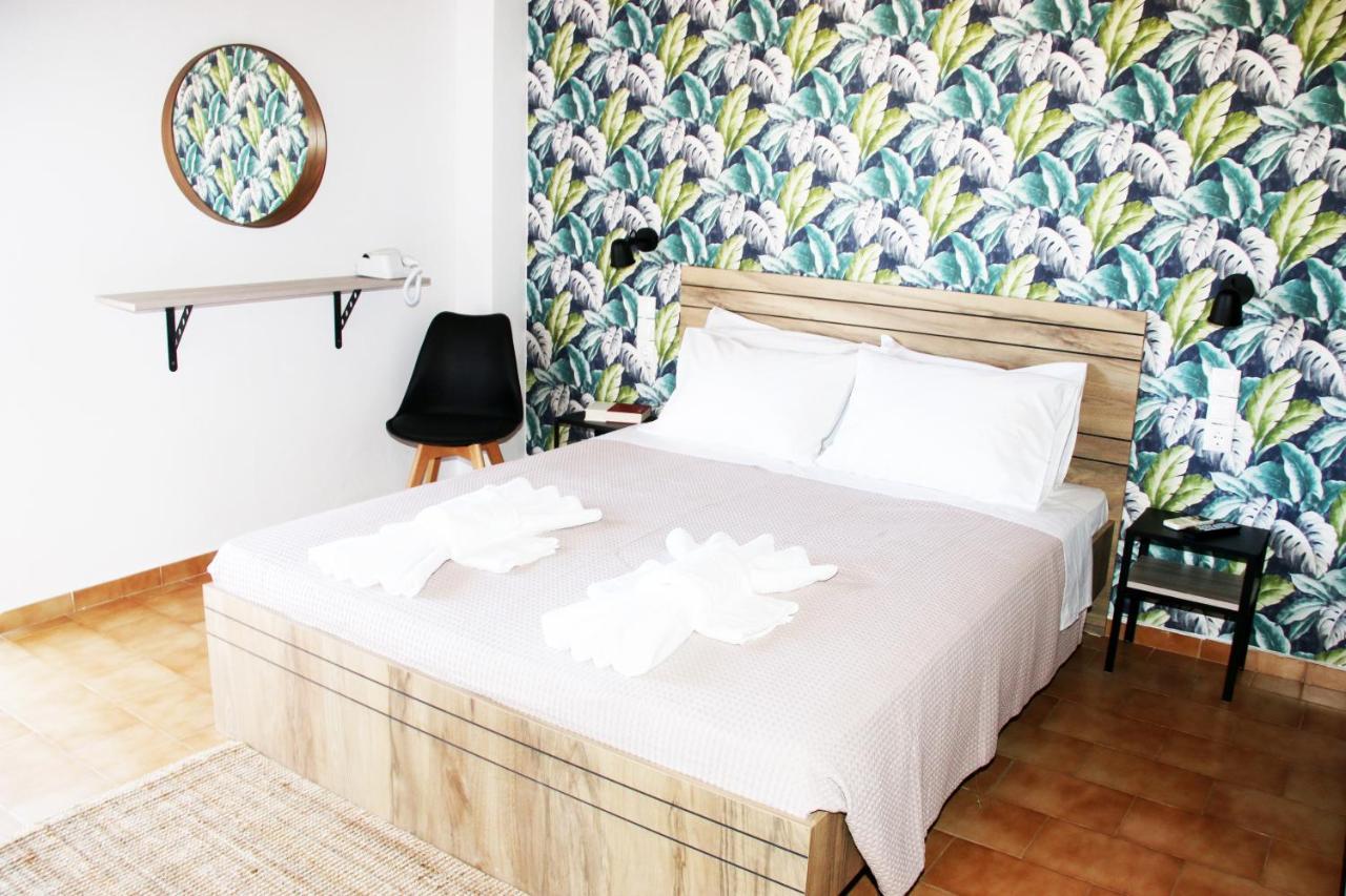 Bed and Breakfast Stalis Drops Экстерьер фото